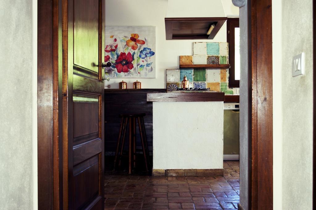 La Cavetta Country House Тревиняно Романо Екстериор снимка