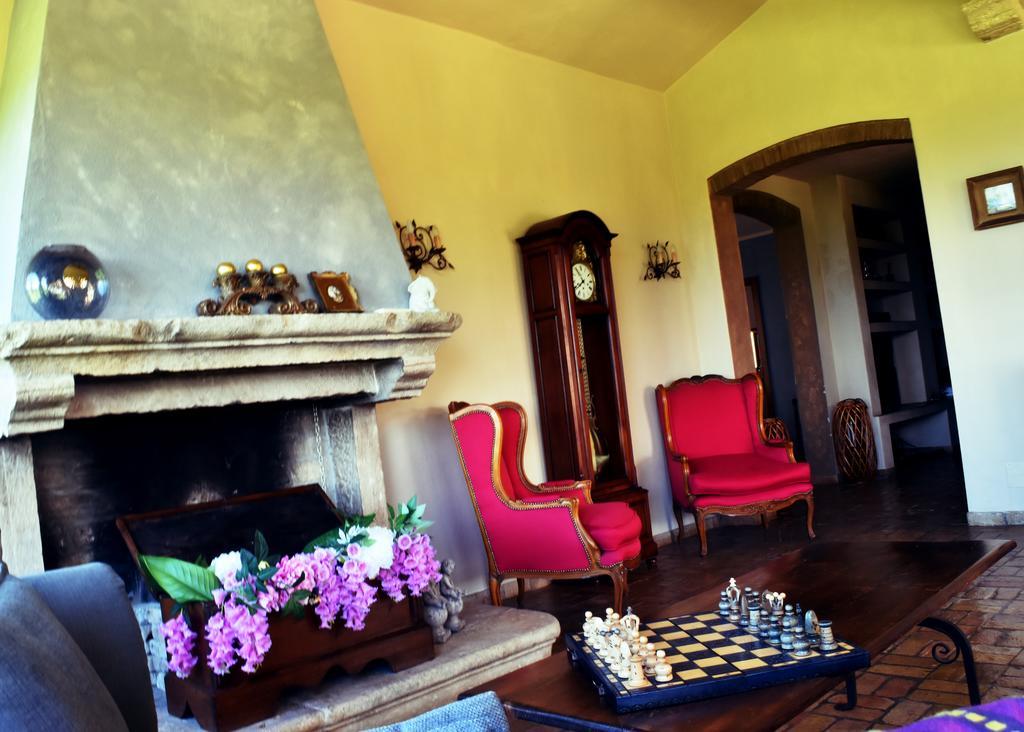 La Cavetta Country House Тревиняно Романо Екстериор снимка