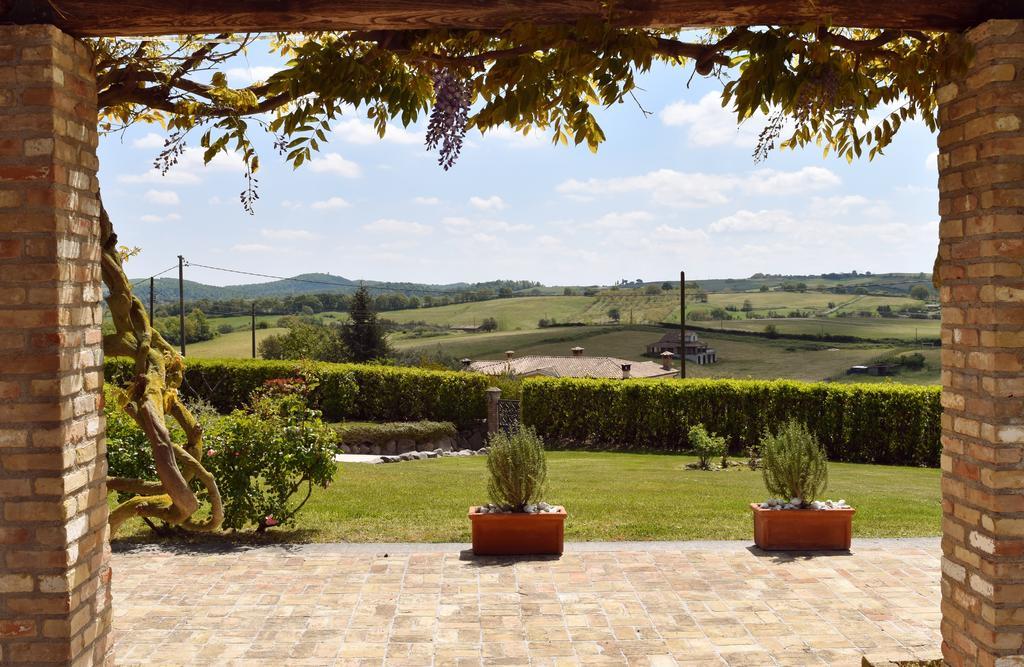 La Cavetta Country House Тревиняно Романо Екстериор снимка